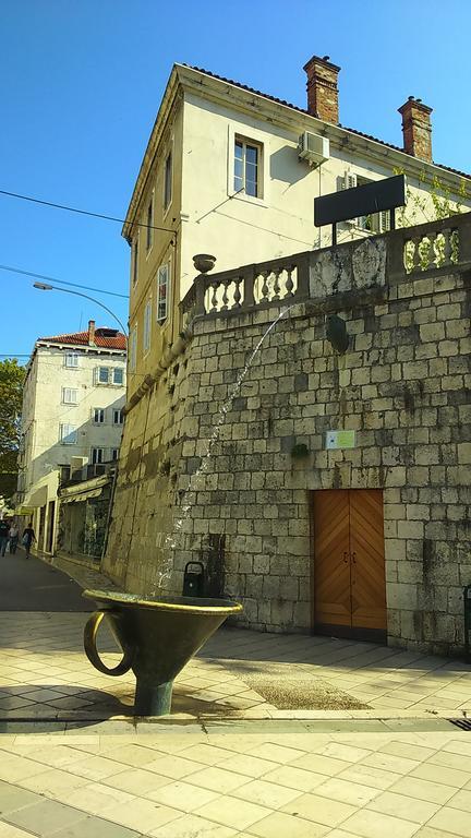 דירות ספליט Swiss Holiday מראה חיצוני תמונה